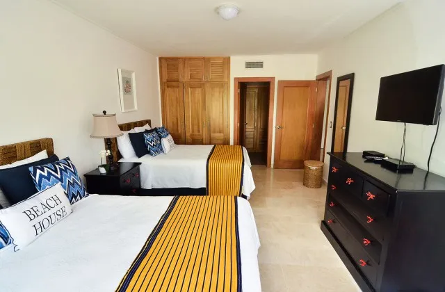Riviera Azul Playa Dorada apartment room 2 large bed